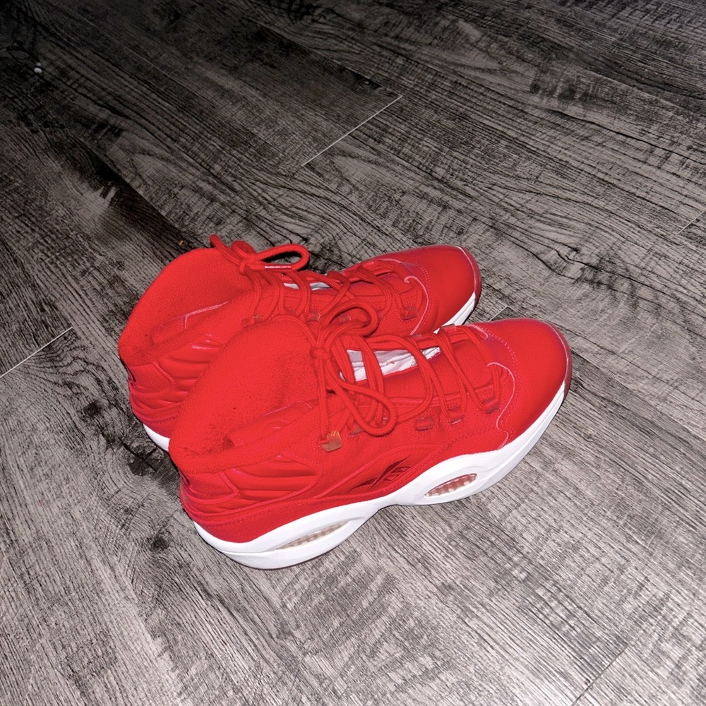 MENS REEBOK SIZE 11